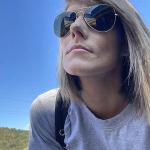 Meet your Posher, Kelli